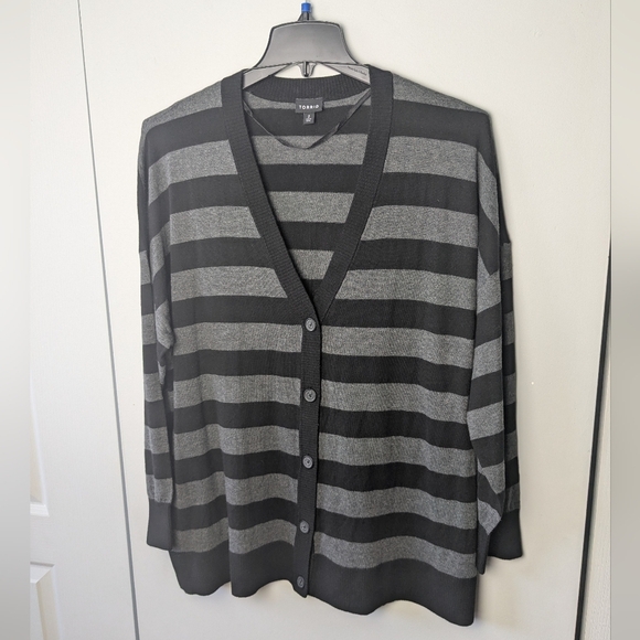 TORRID Stripes Button Down V Neck Cardigan Plus Size Gray And Black Size 2=2X - Picture 1 of 10